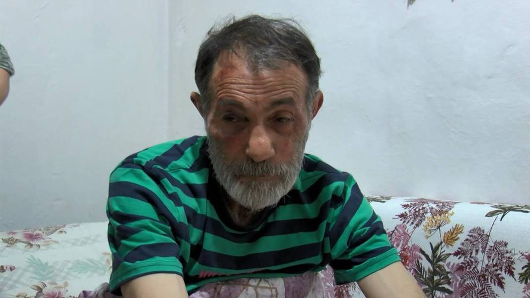 Kaza yapan gençlerin yanına gidince felaketi yaşadı! Şoke eden anlar anbean kaydedildi 9